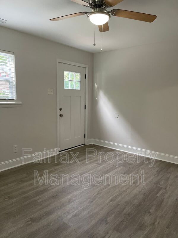 1120 Elmo St – photo 5