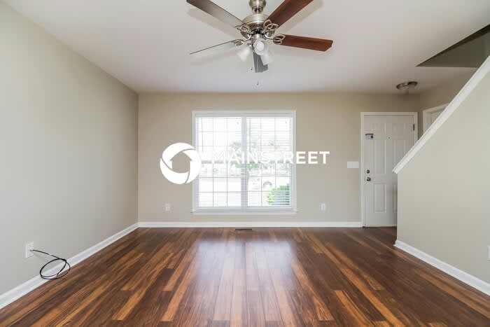 1115 McDonough Circle – photo 2