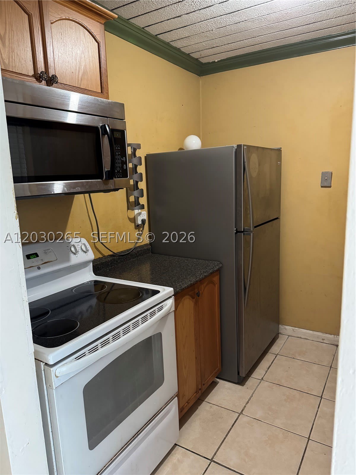 7105 W 13Th Ave – photo 2