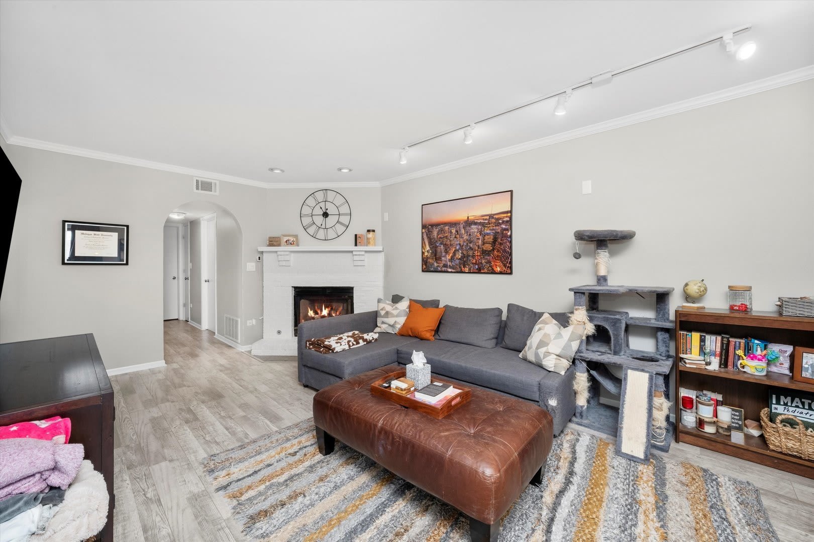16743 Paxton Avenue – photo 3