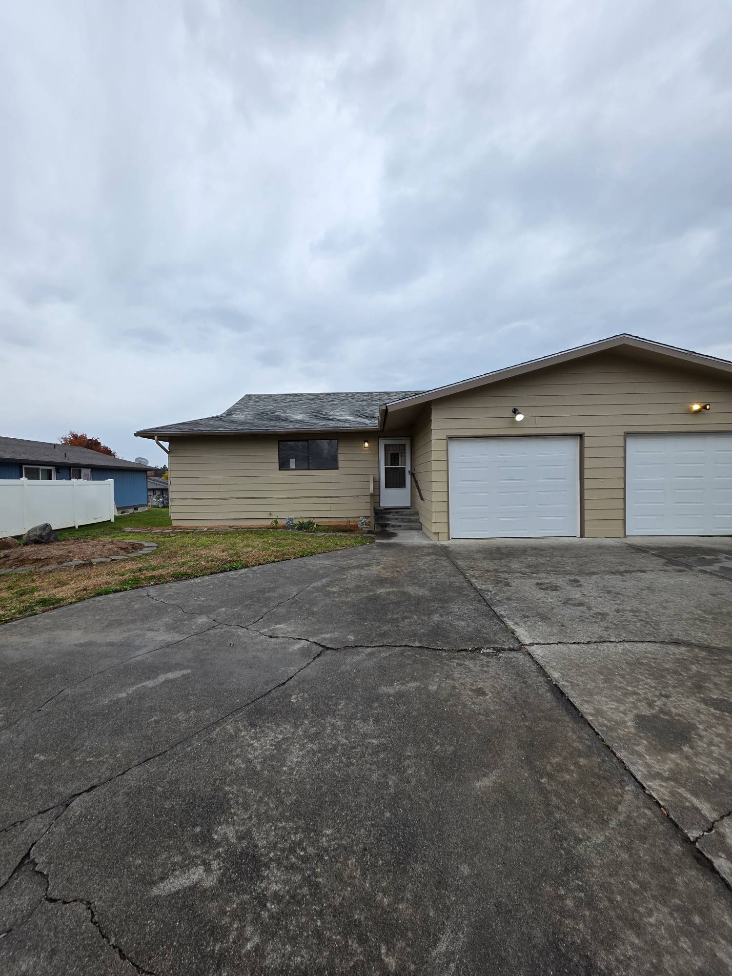 3718 West 17th Place – photo 2