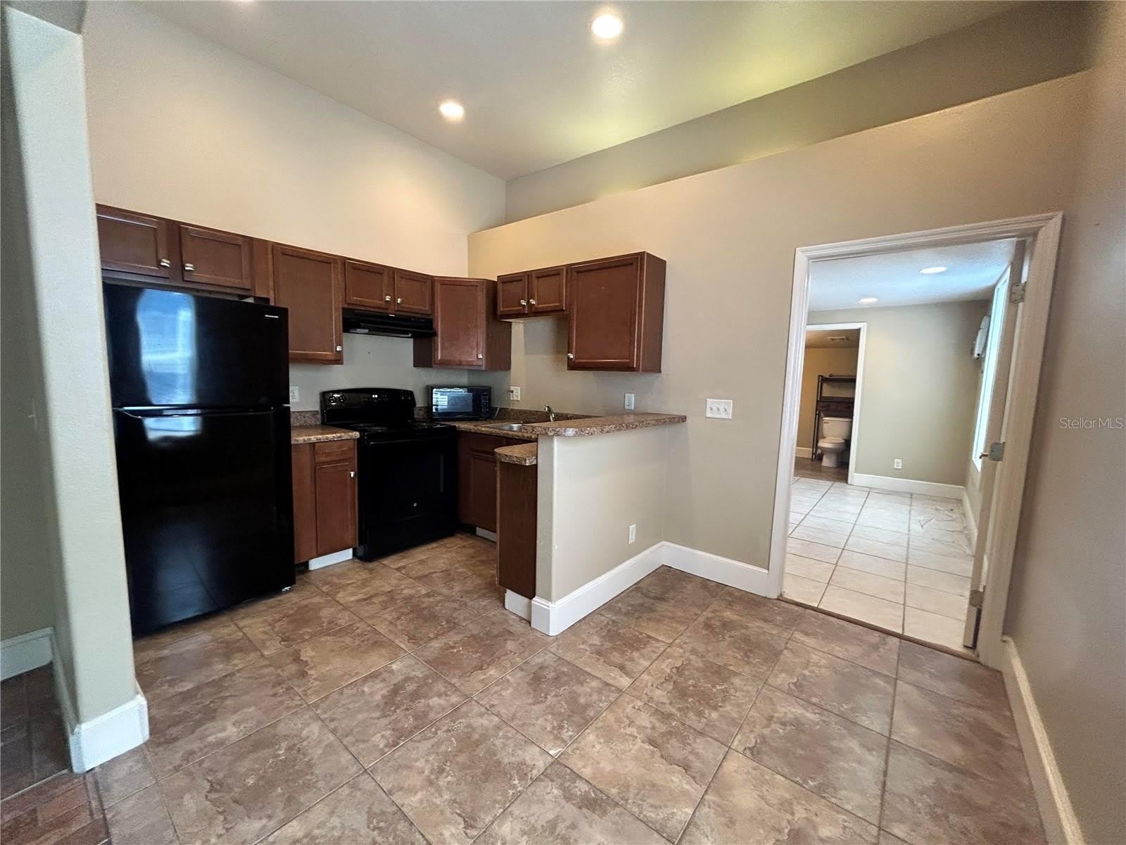 739 DARTMOOR Street N – photo 4