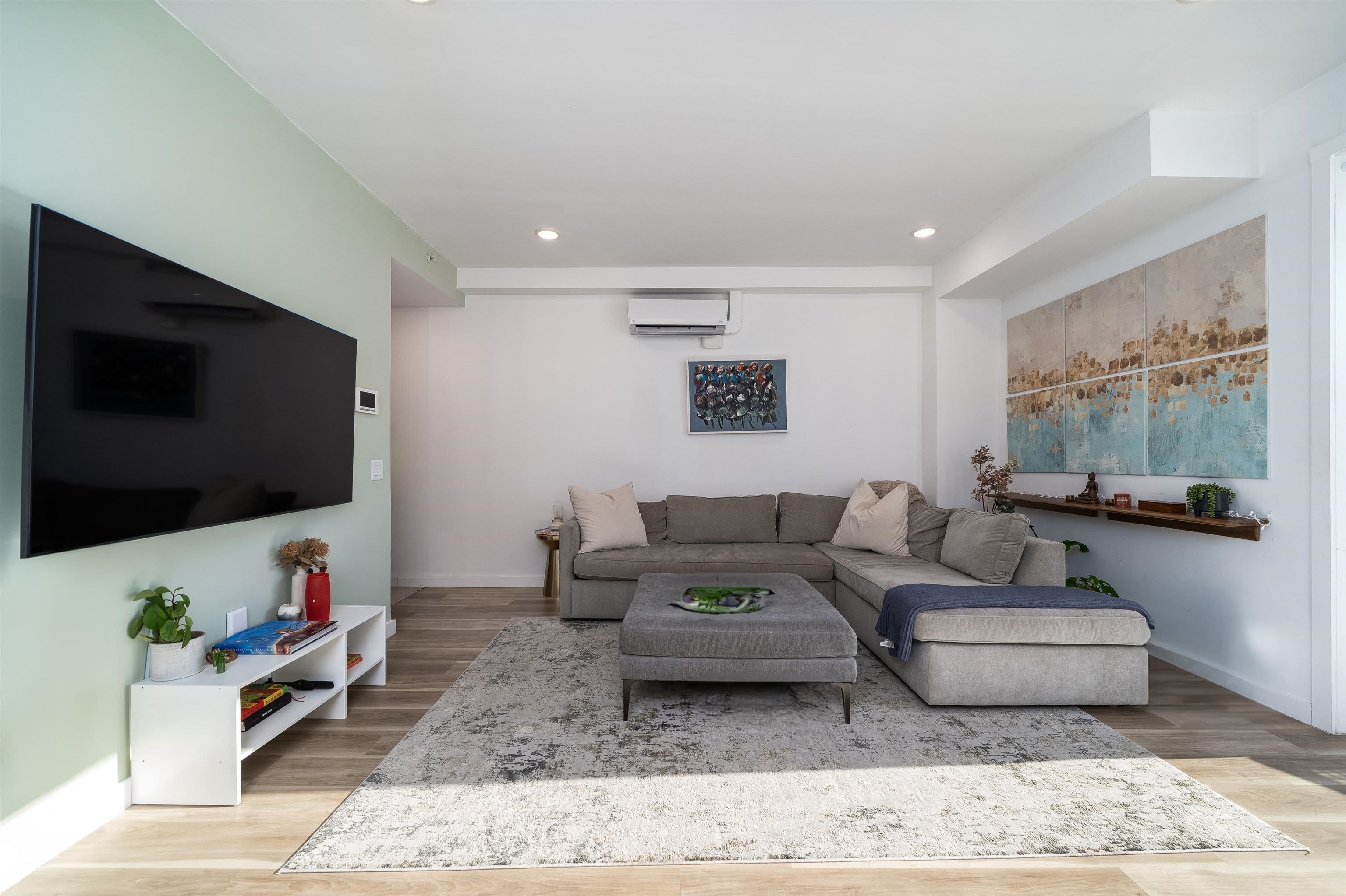 83 WAVERLY ST – photo 4