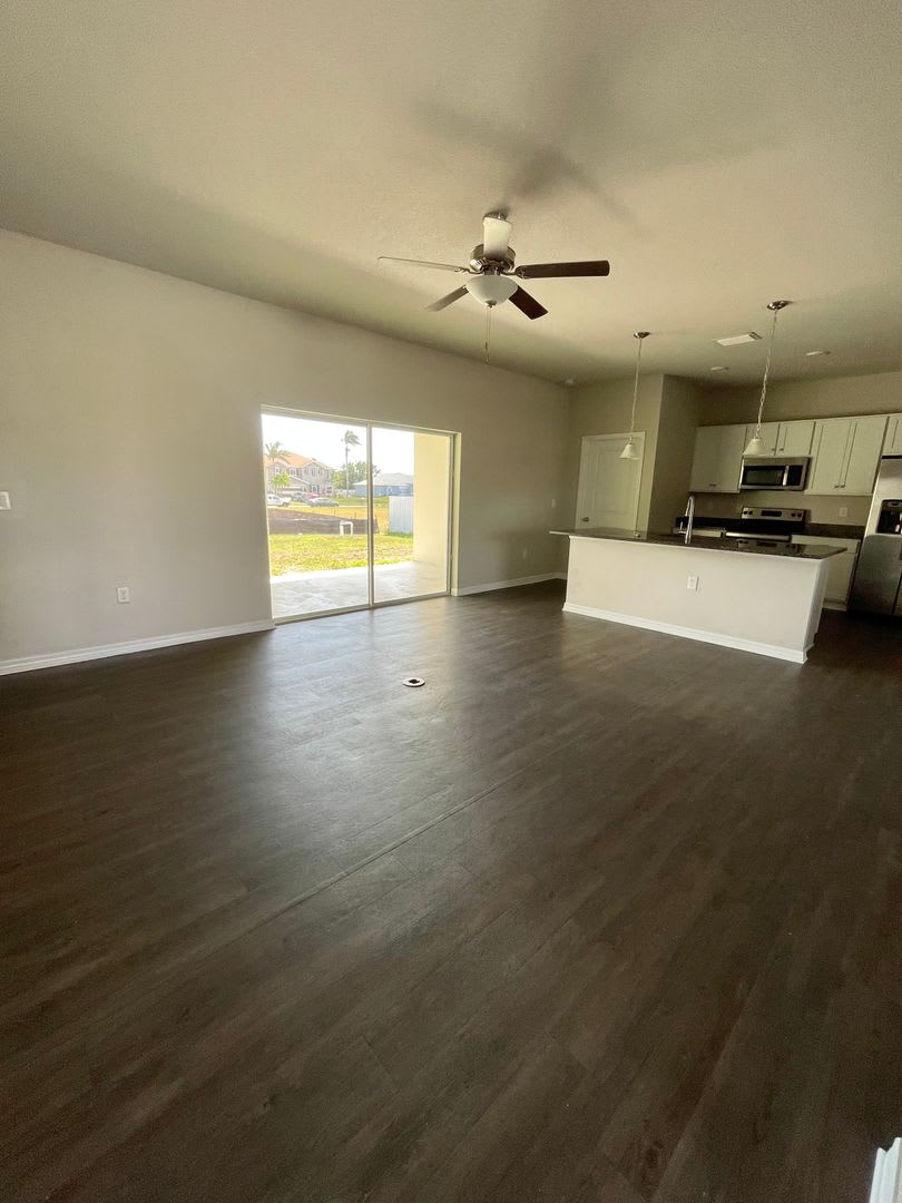 Spacious 3BR/2BA Cape Coral Home with Modern Upgrades – photo 4