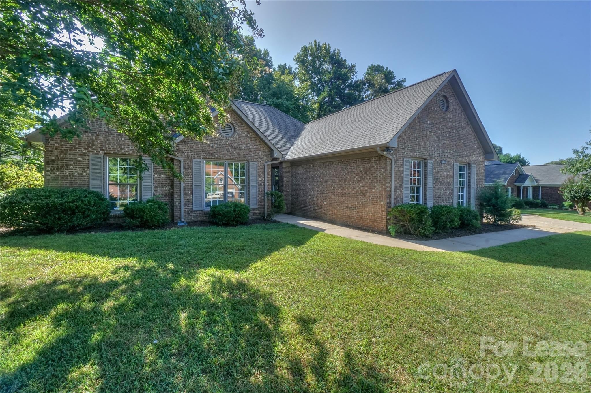 840 Emerson Drive – photo 2