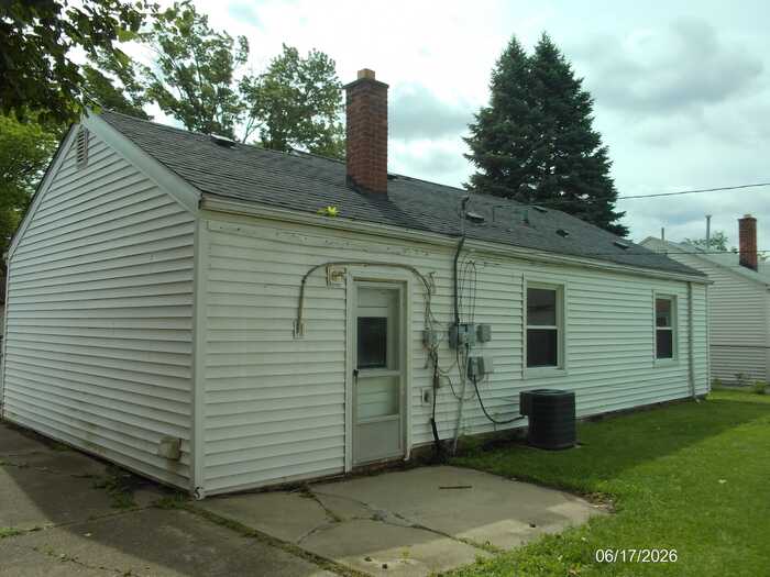 26751 Belanger Street – photo 3
