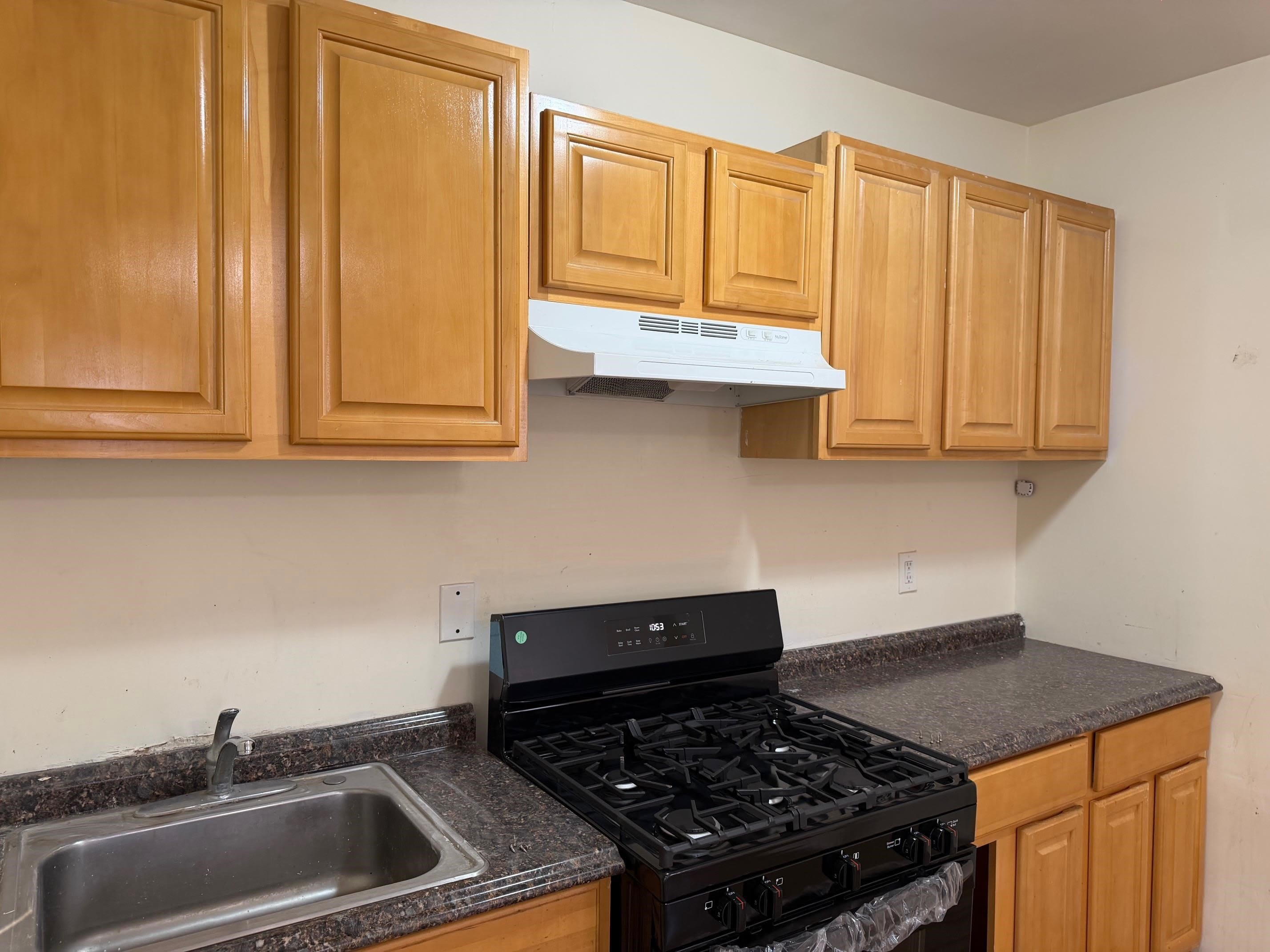 68 CONDICT ST – photo 3