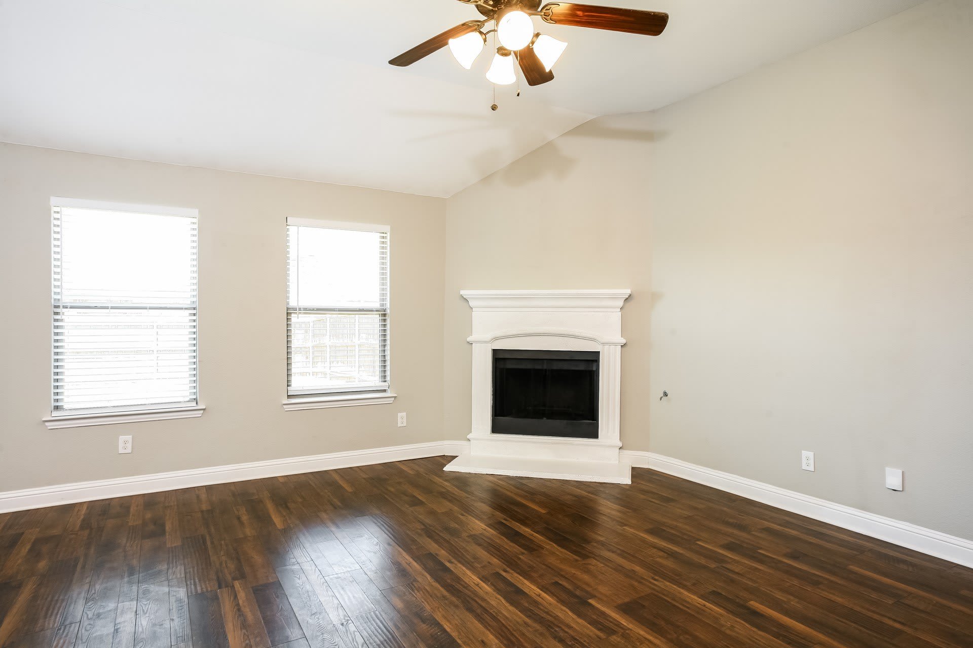 1108 Colonial Drive – photo 3