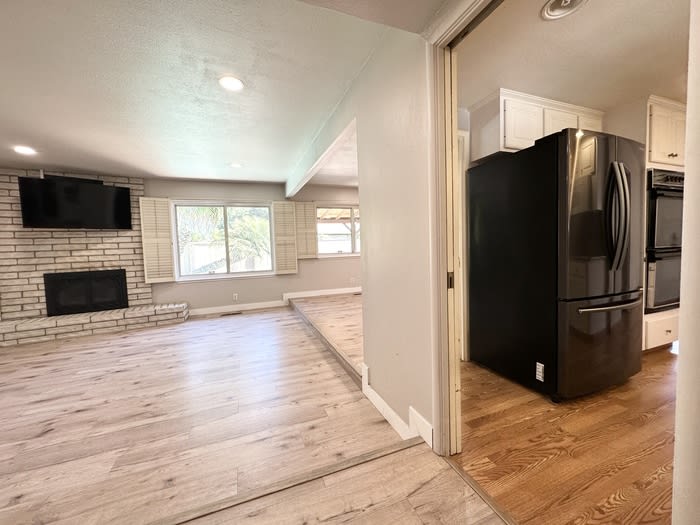 5011 Jennings Way – photo 4