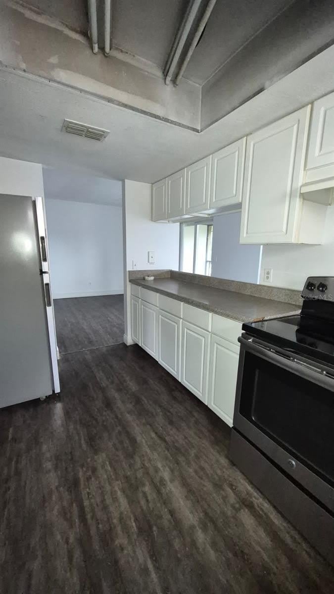 9924 SWEEPSTAKES Lane – photo 3