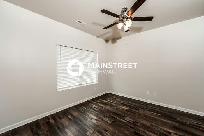 75 sussex road – photo 3