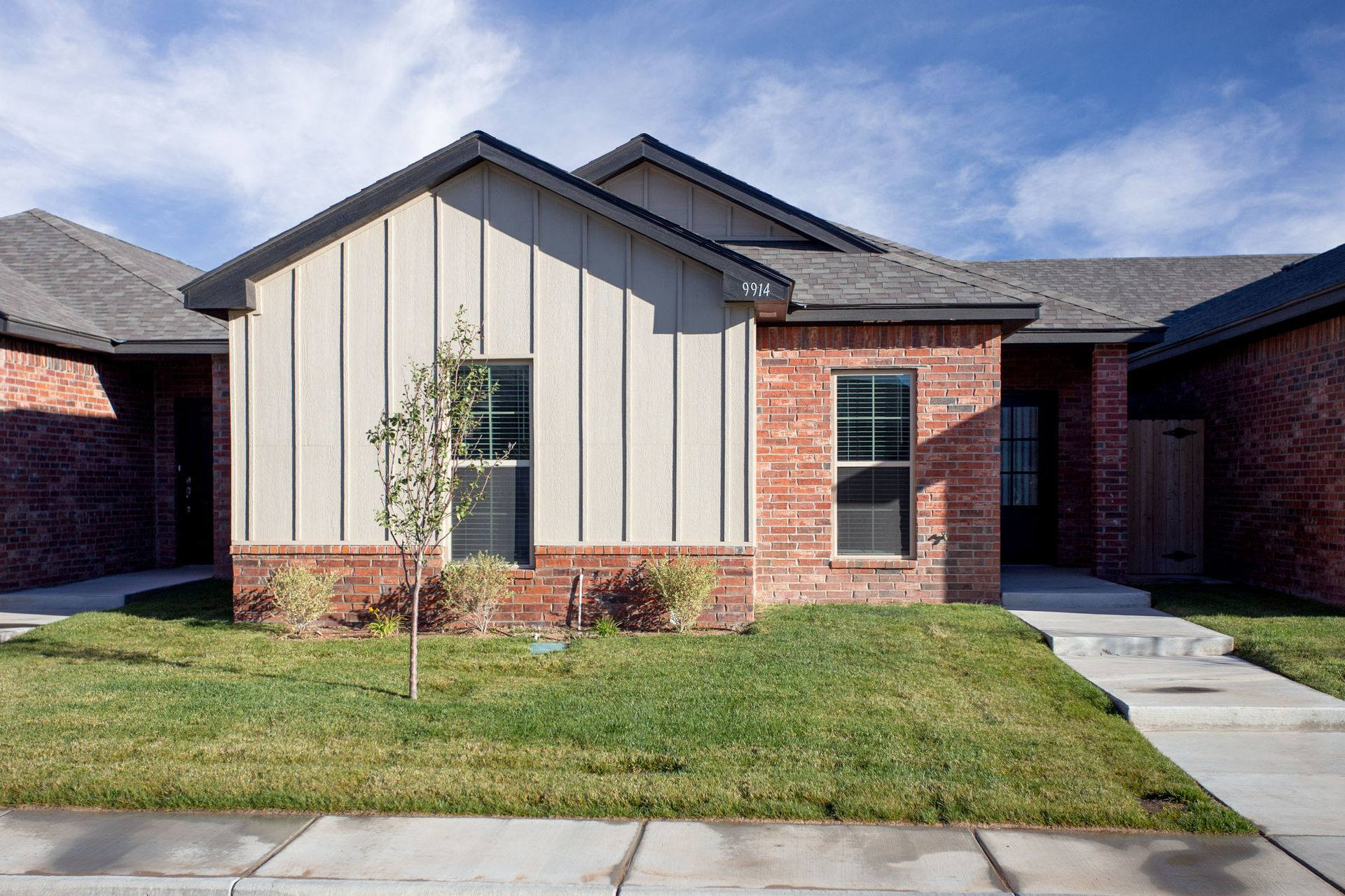 Stunning New 3/2 Townhomes – photo 2