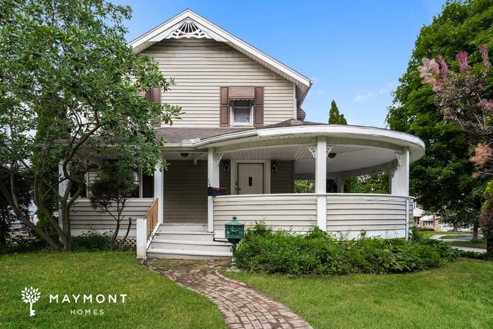 1420 Oakwood Avenue – photo 1