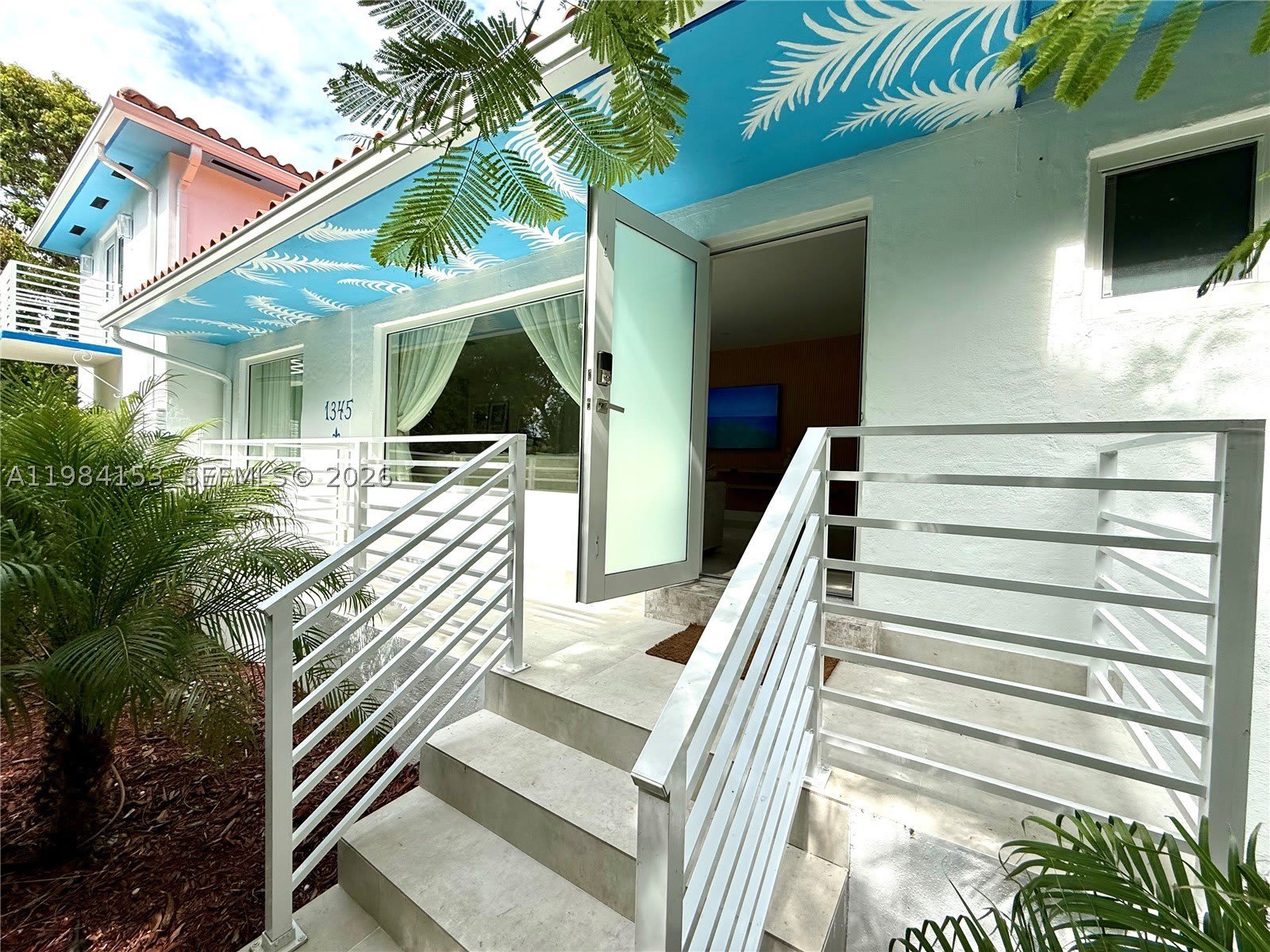 1345 SW 14th Ave – photo 3