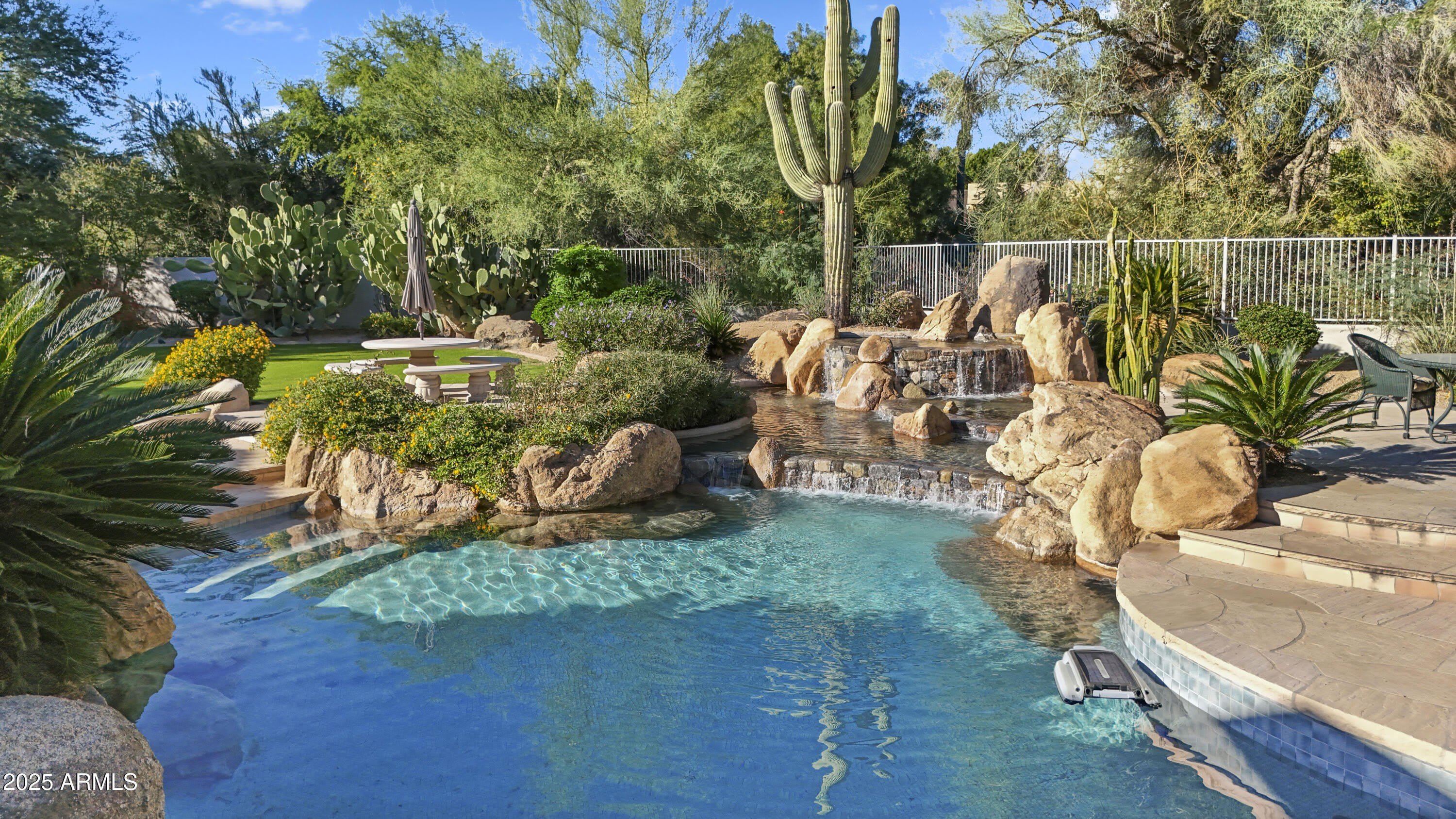 8350 E VIA DEL SOL Drive – photo 2
