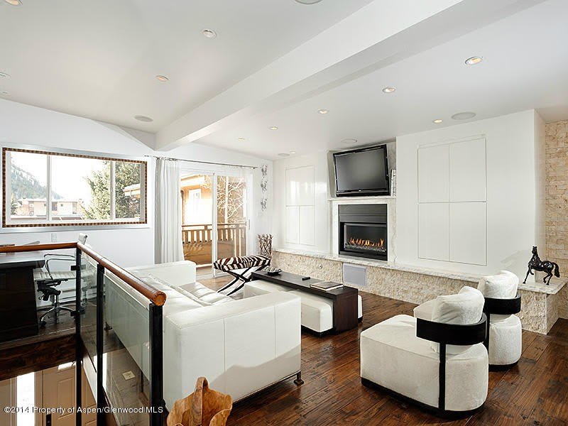 805 E Cooper – photo 3