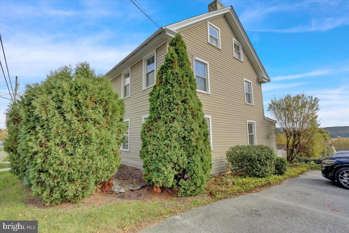 3208 MAIN Street – photo 4
