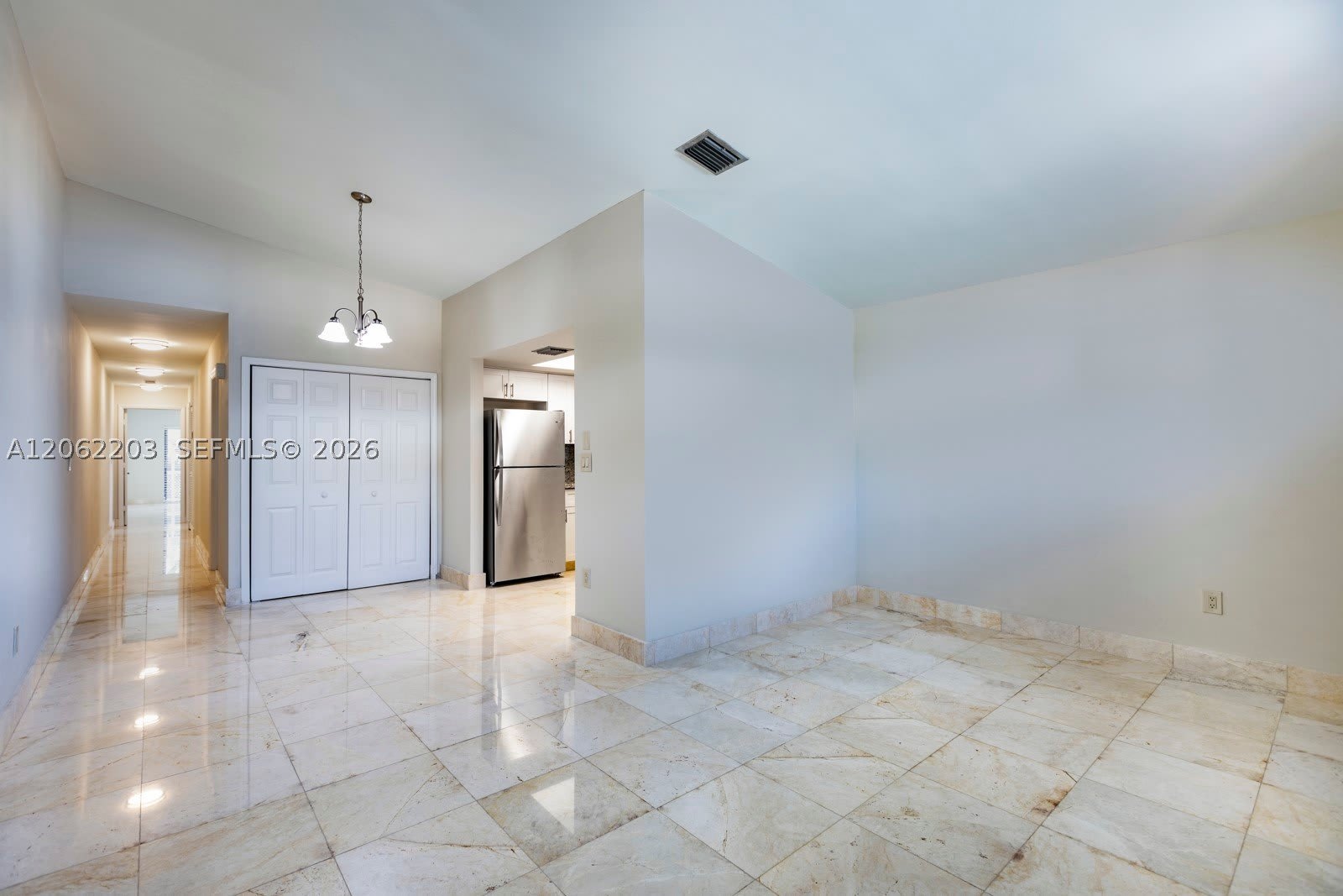 2733 Sw 31St Pl – photo 5