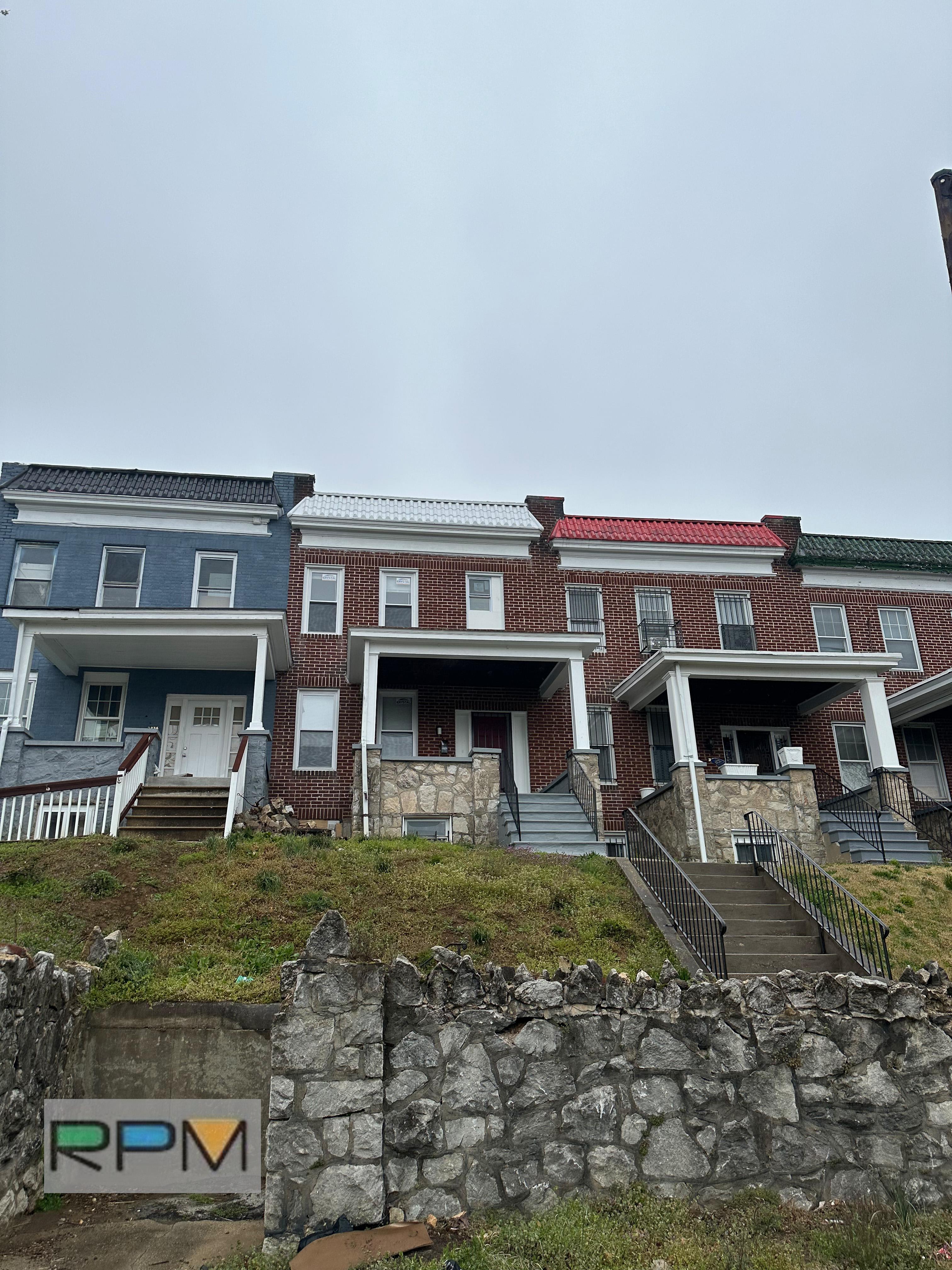 3232 Presstman St – photo 1