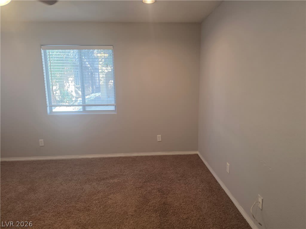 6939 Smiling Cloud Avenue – photo 3