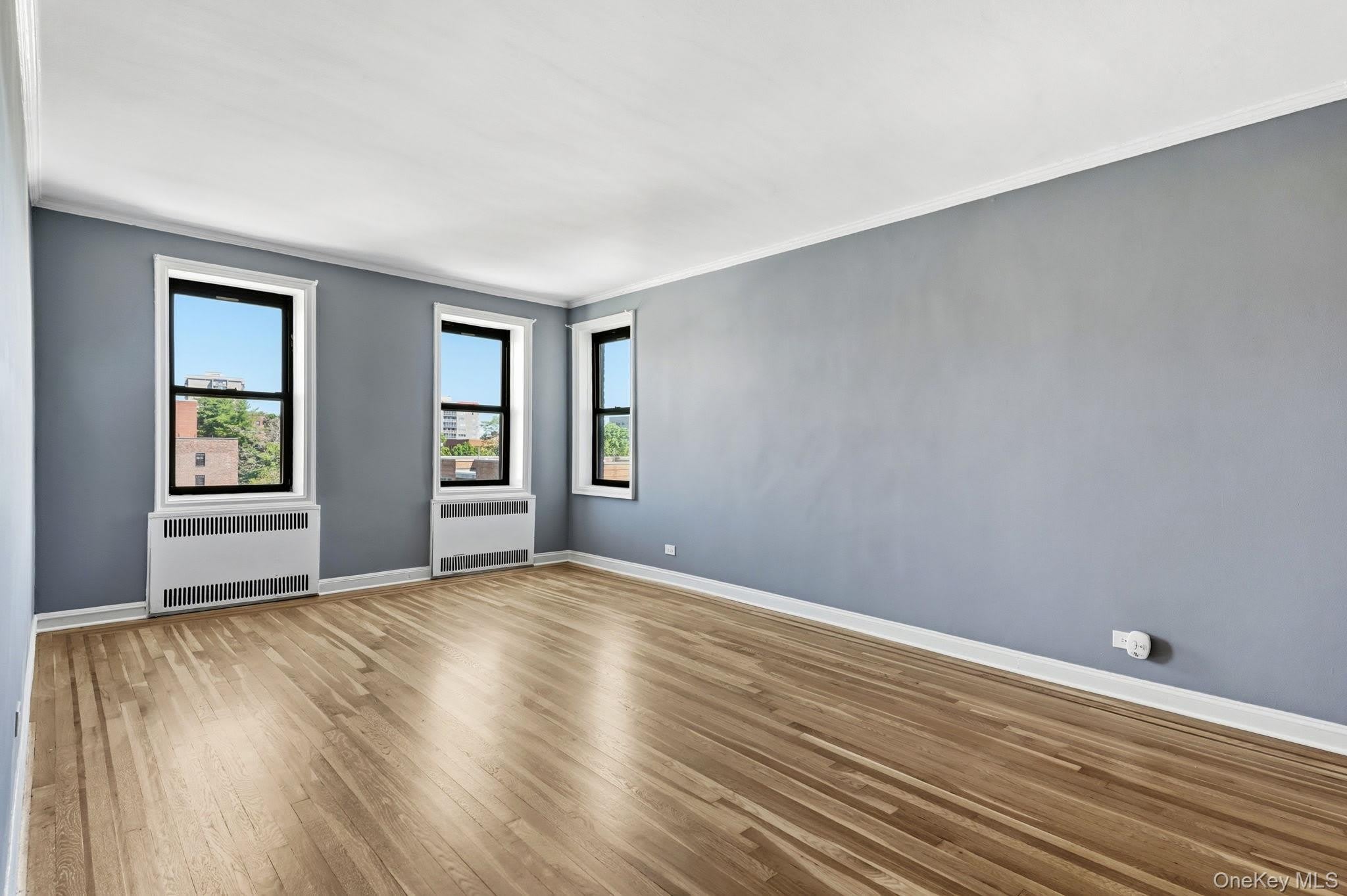 300 Main Street – photo 5