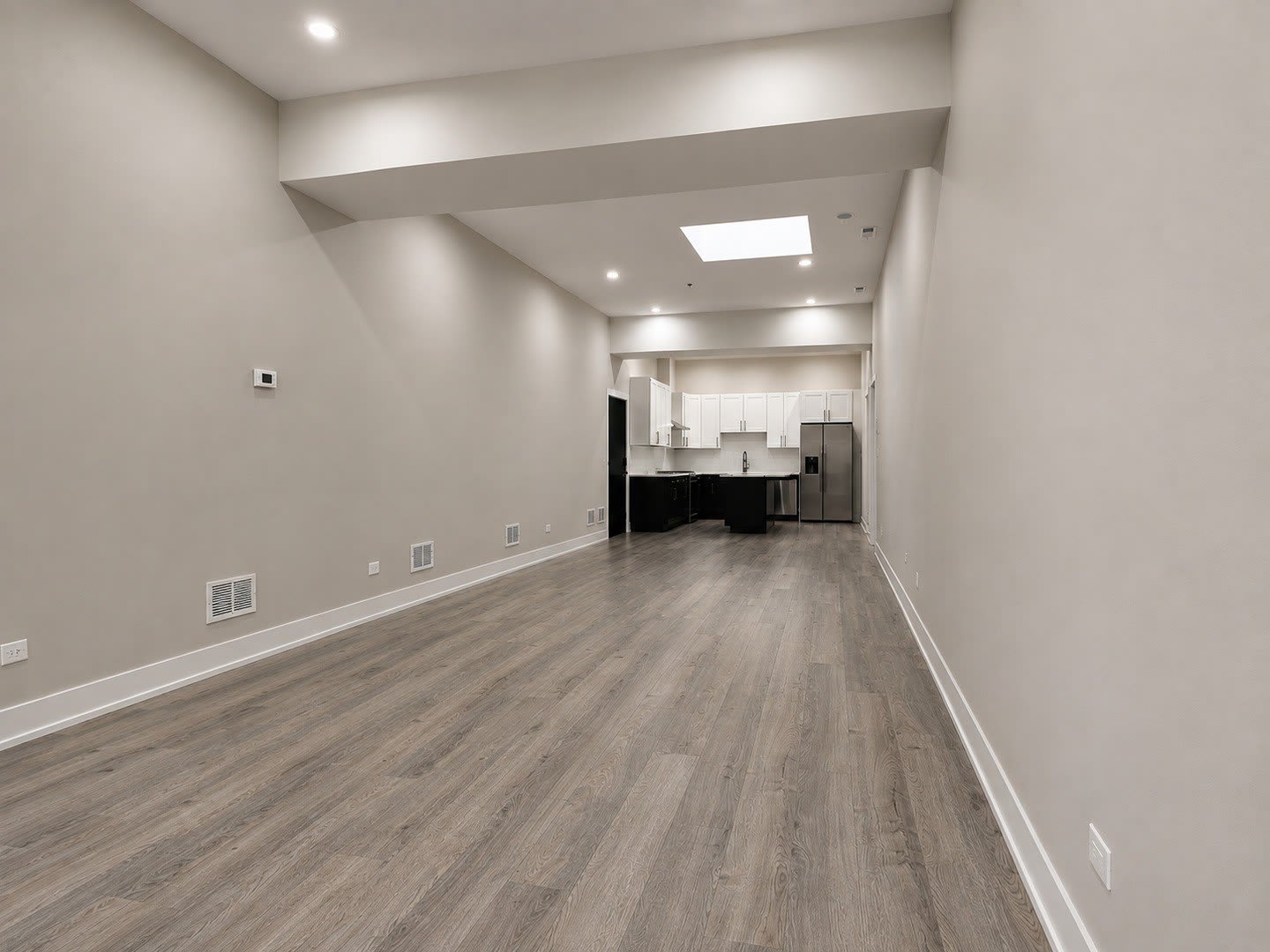 3214 W Lawrence Avenue – photo 2