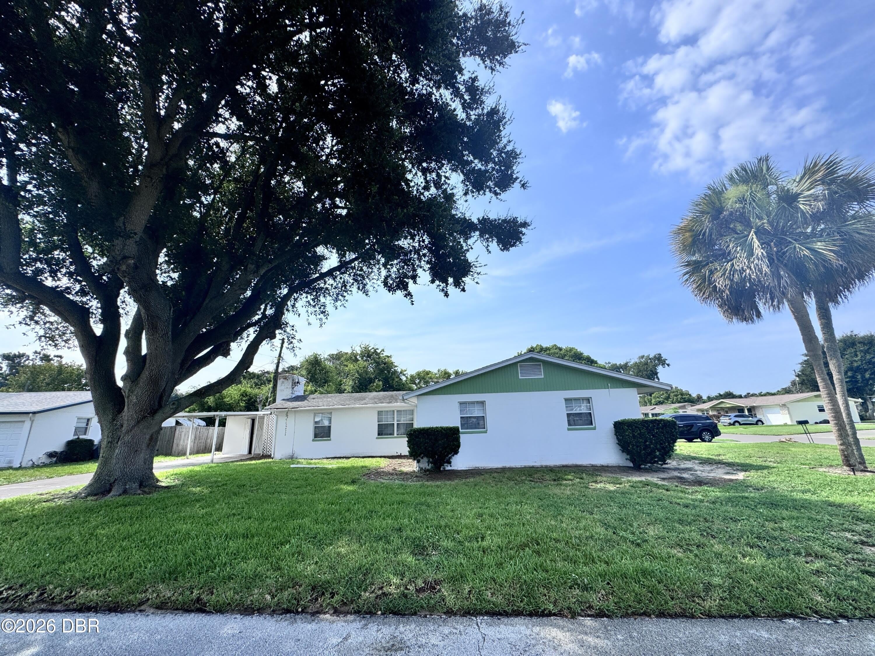 2405 Kenilworth Avenue – photo 3