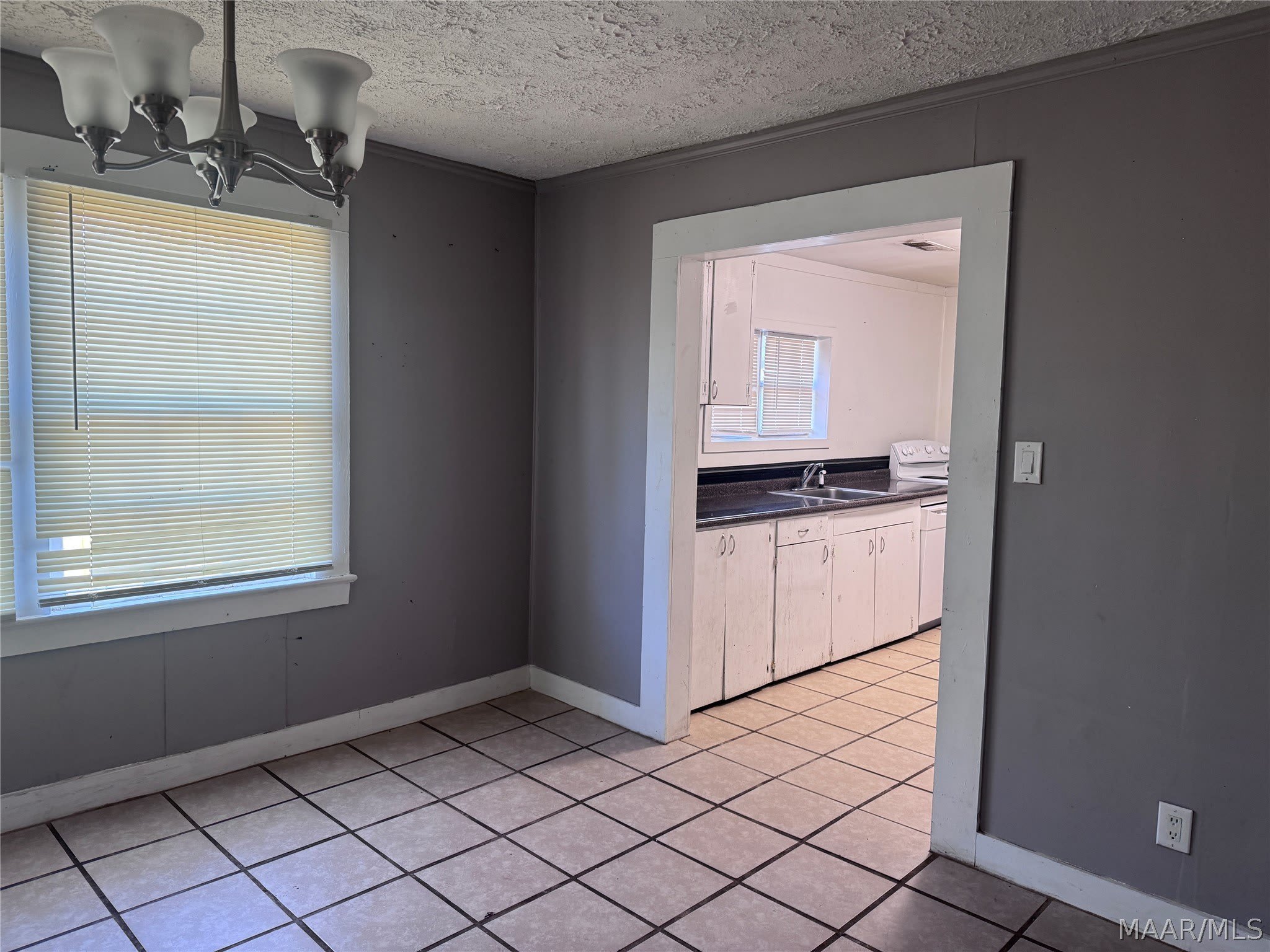 1750 Yarbrough Street – photo 5