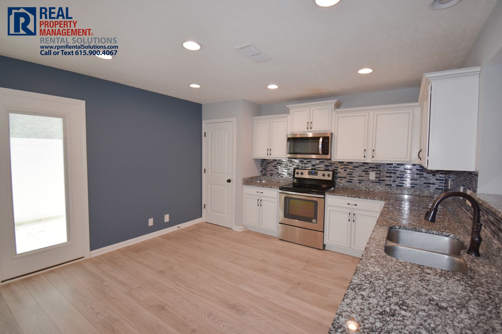 Lovely 2BR/2.5 BA Murfreesboro townhome in Evergreen Farms! Washer/dryer included! – photo 5