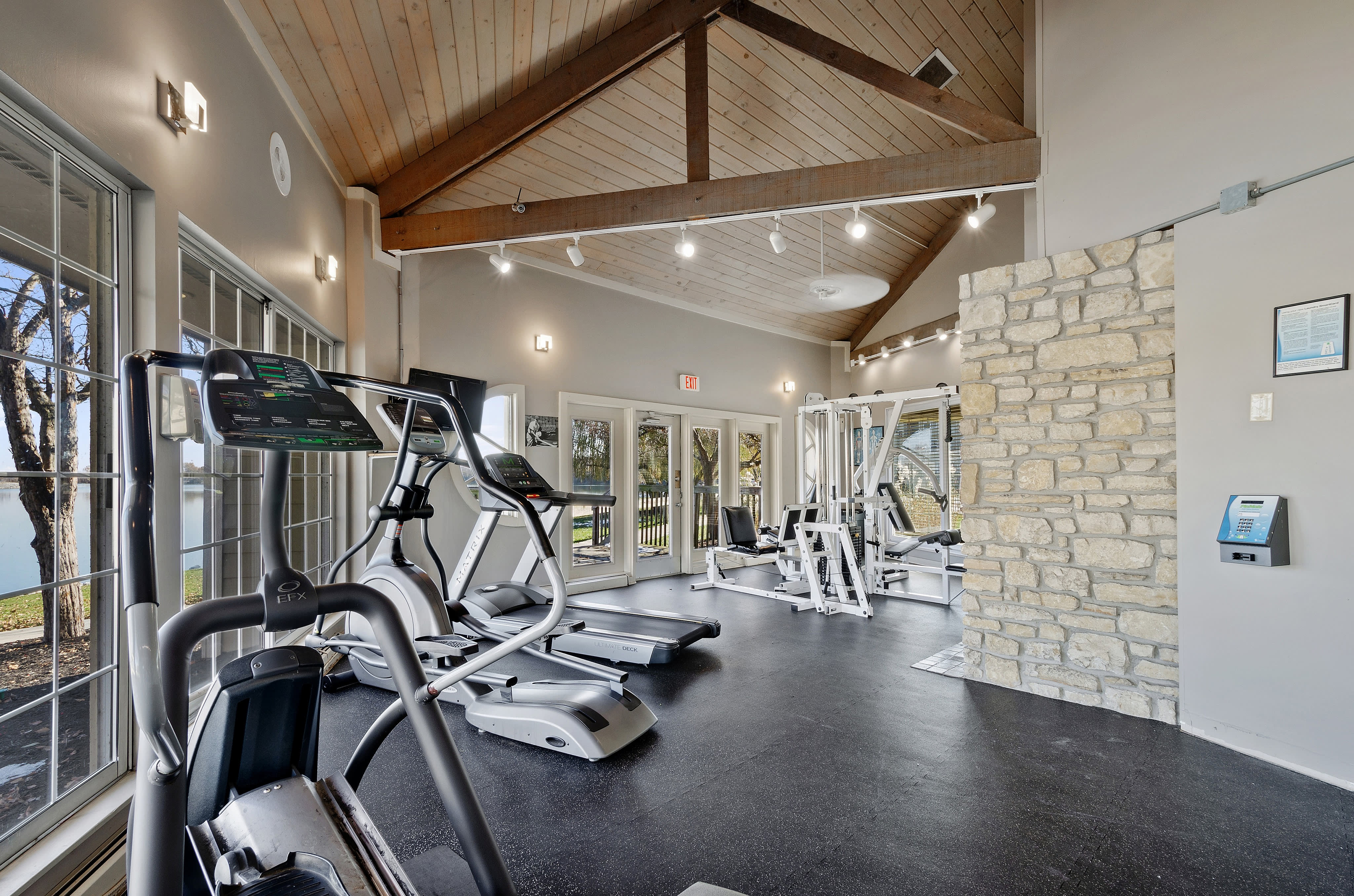 Fisherman's Village Apartments – photo 4