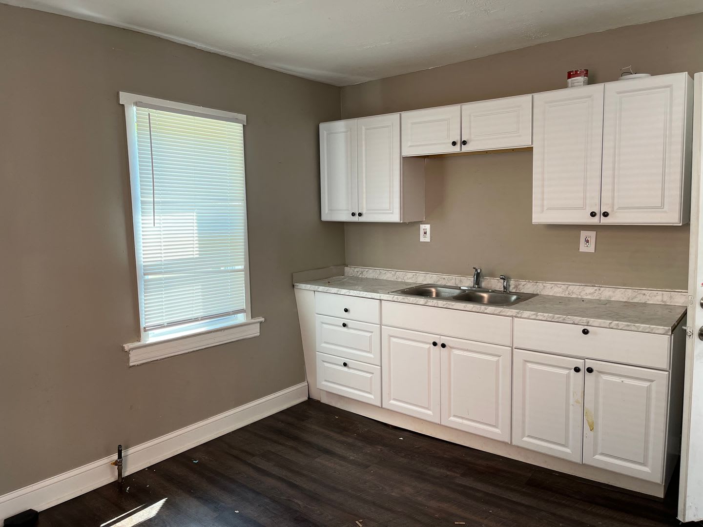Cleveland East Side Single – photo 4
