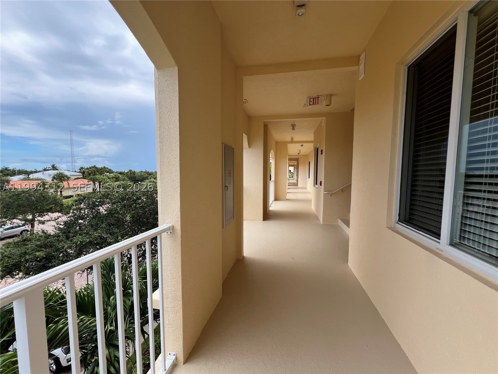 5 E Harbour Isle – photo 2
