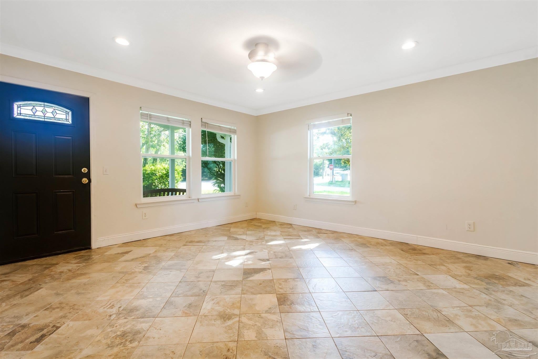 308 SE Hollywood Blvd – photo 3