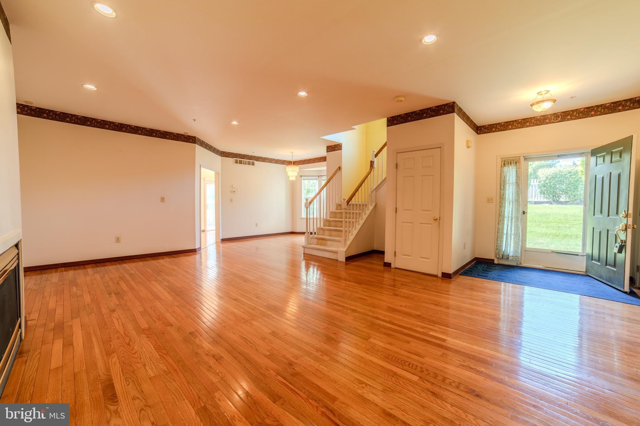 651 FAWN Circle – photo 3