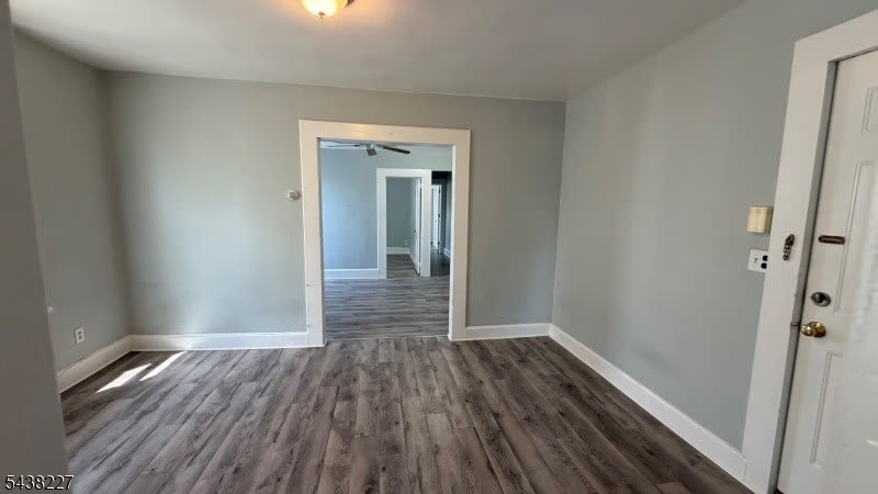 516 Morris Ave – photo 3