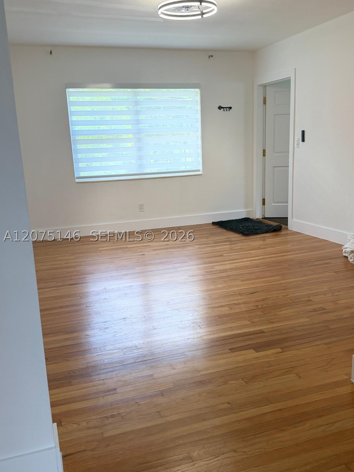 736 NE 92nd St – photo 4