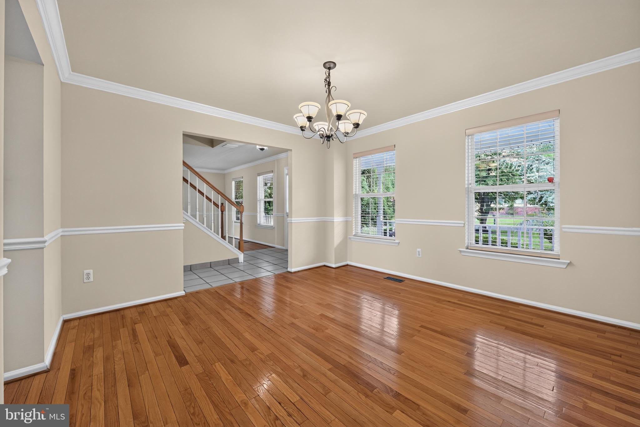 201 PINE Avenue – photo 3