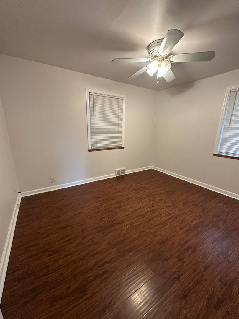 2 bedroom Single House in Denver, Montclair neighborhood – photo 4