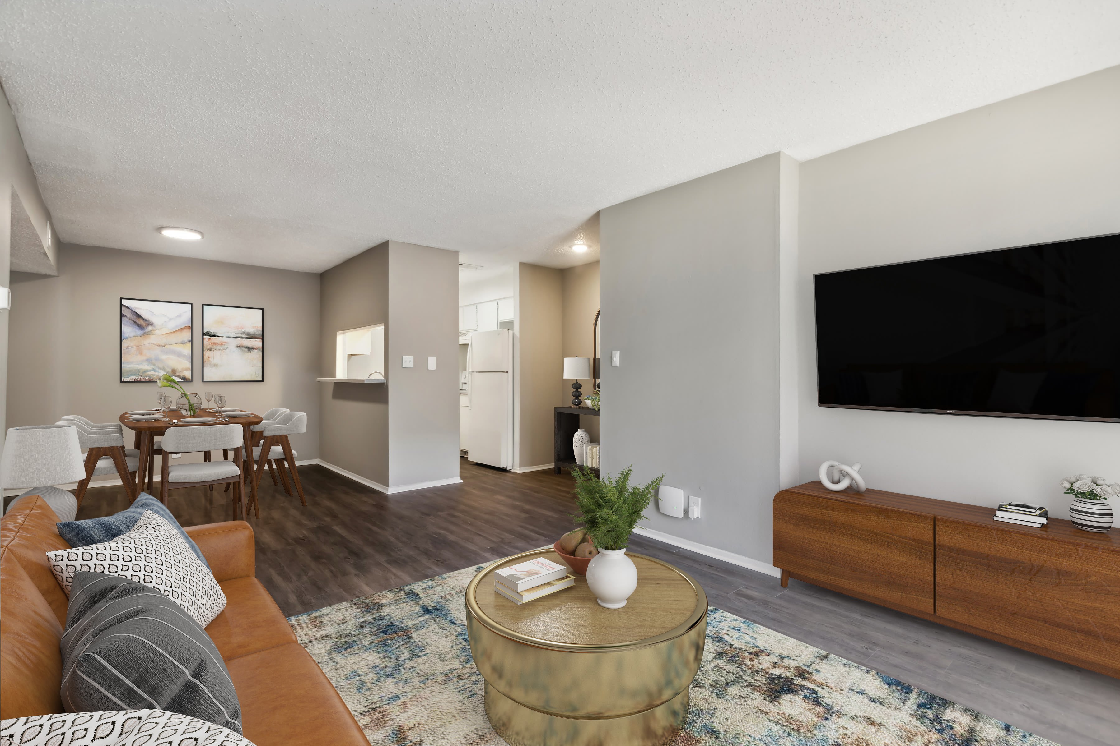 The Bay Club Apartments – photo 2