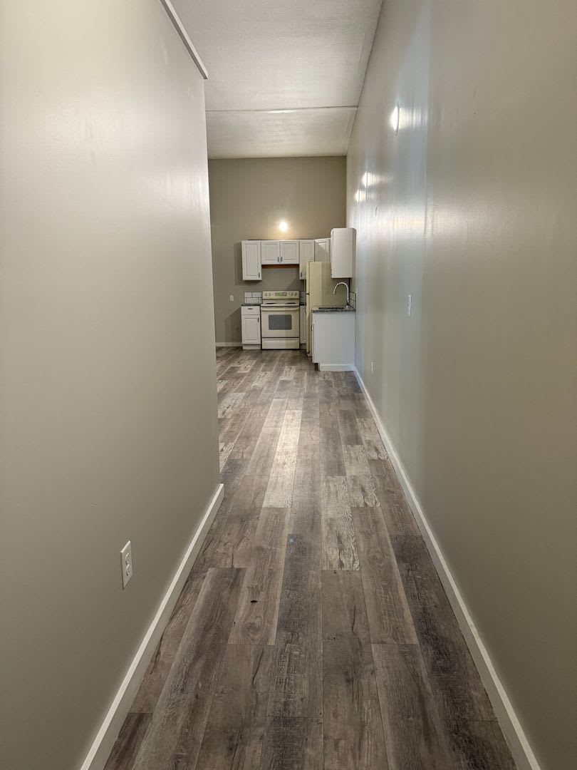 Beautiful 3 Bedroom 2 Bathroom Quadplex Near Downtown Wichita Modern Amenities Pet Friendly – photo 5