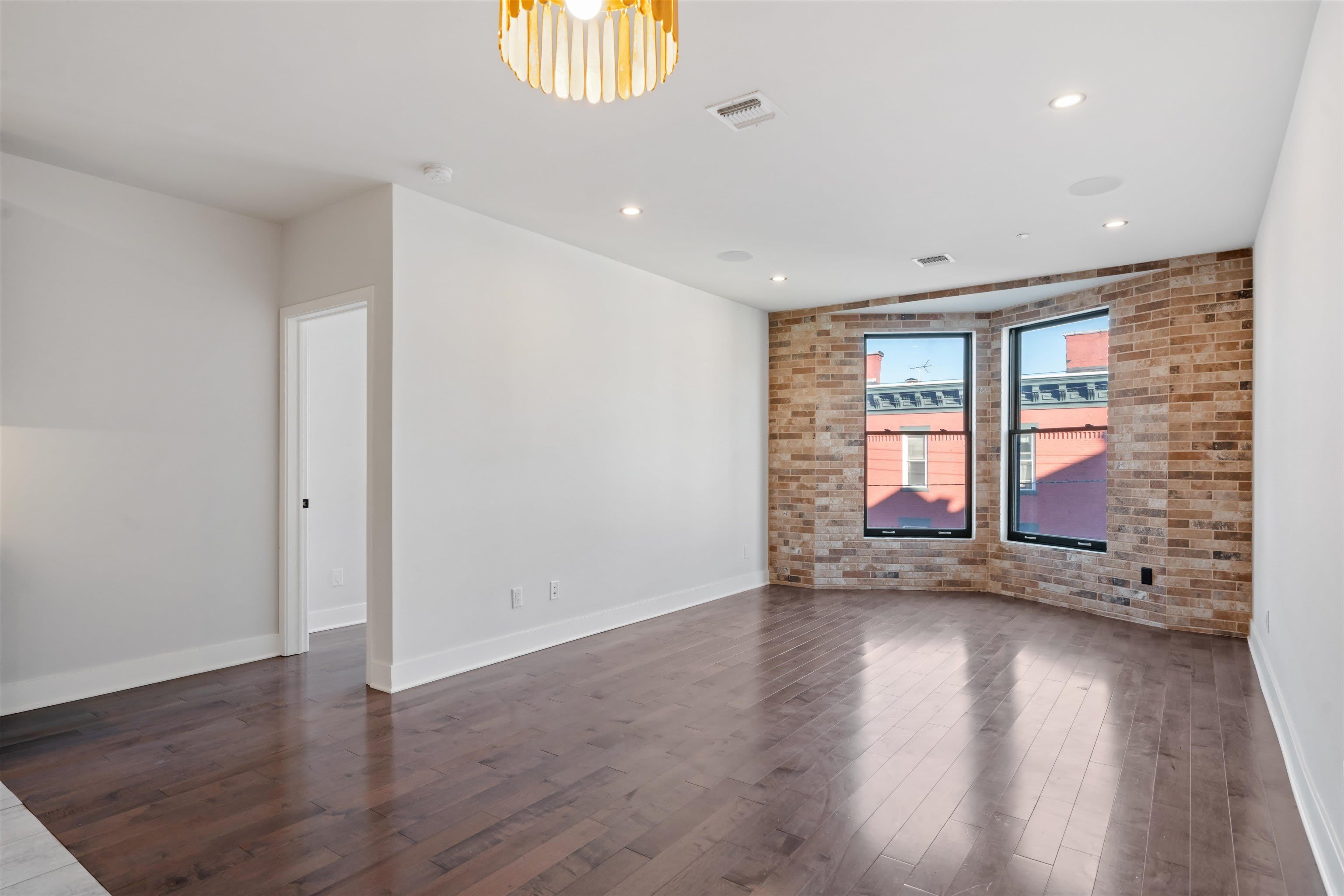 227 4Th St – photo 3