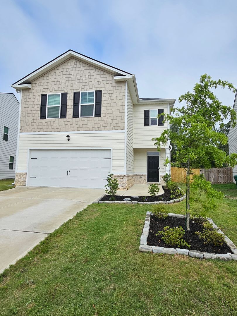 Beautiful Home 4 Bedroom 2.5 Bath – photo 2