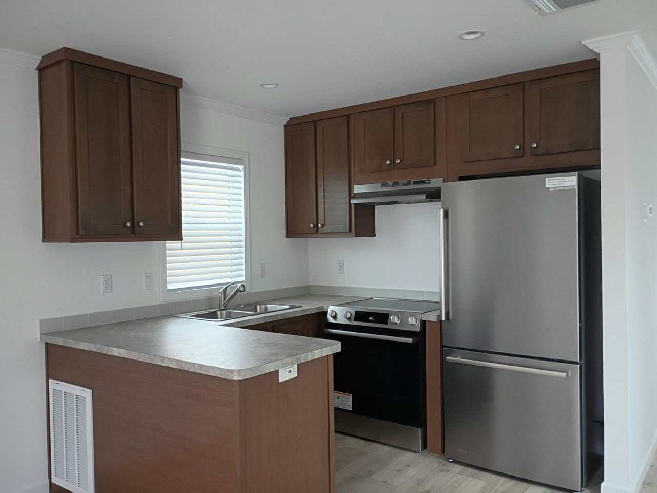 40 Lily Dr – photo 3
