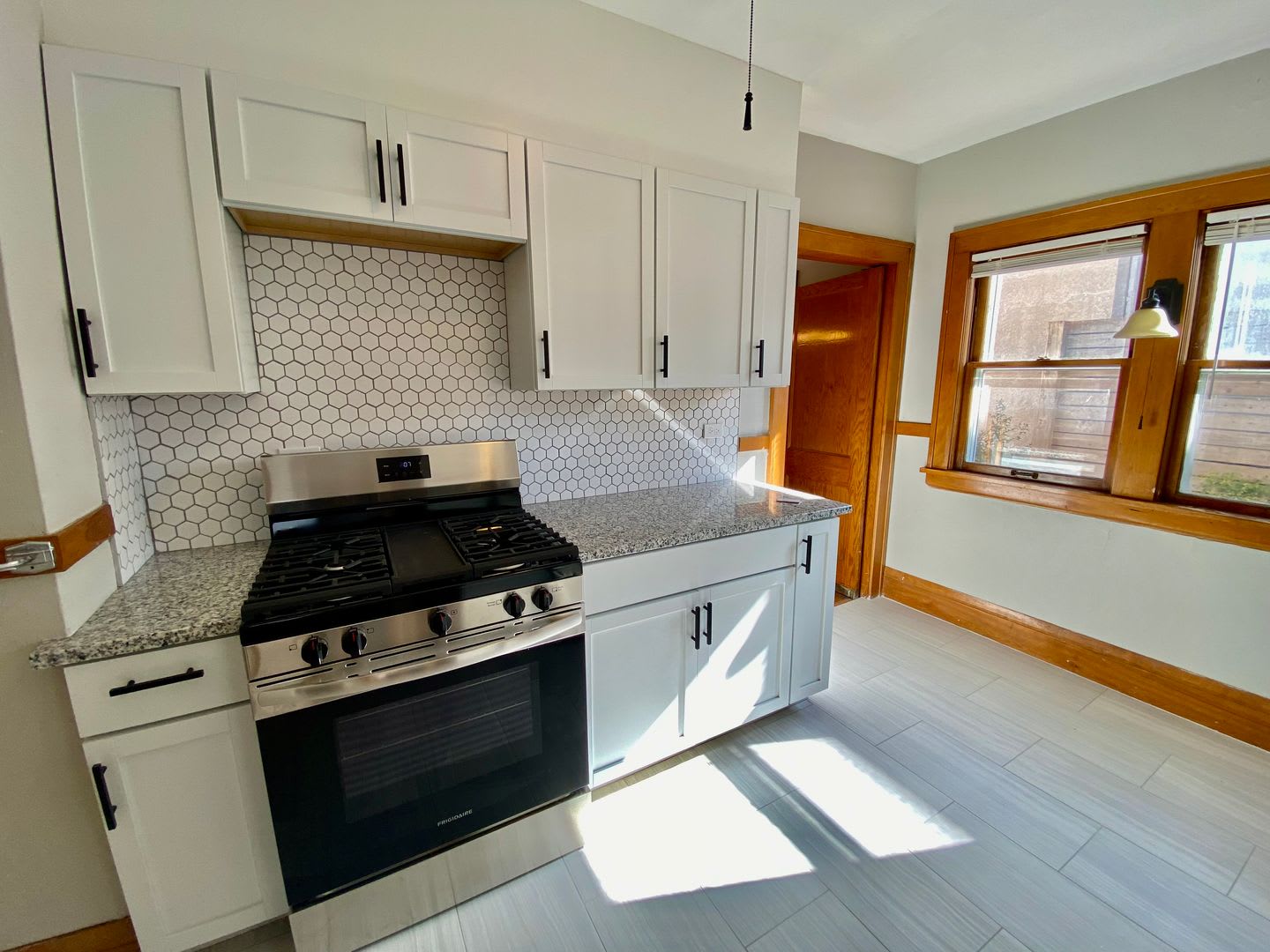 3448 Girard – photo 5
