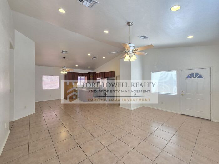 920 West Starr Pass Boulevard – photo 4