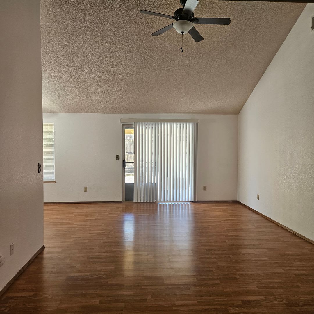 3 Bedroom 2 Bath Home In East Modesto On Quiet Cul De Sac – photo 3