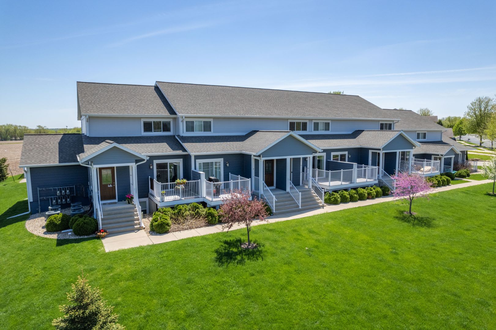 2301 Lincoln Avenue – photo 1