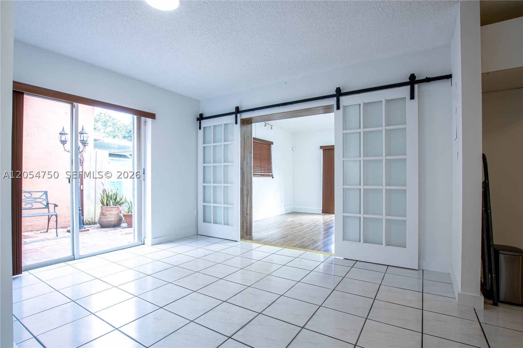 16227 SW 139th Ct – photo 4