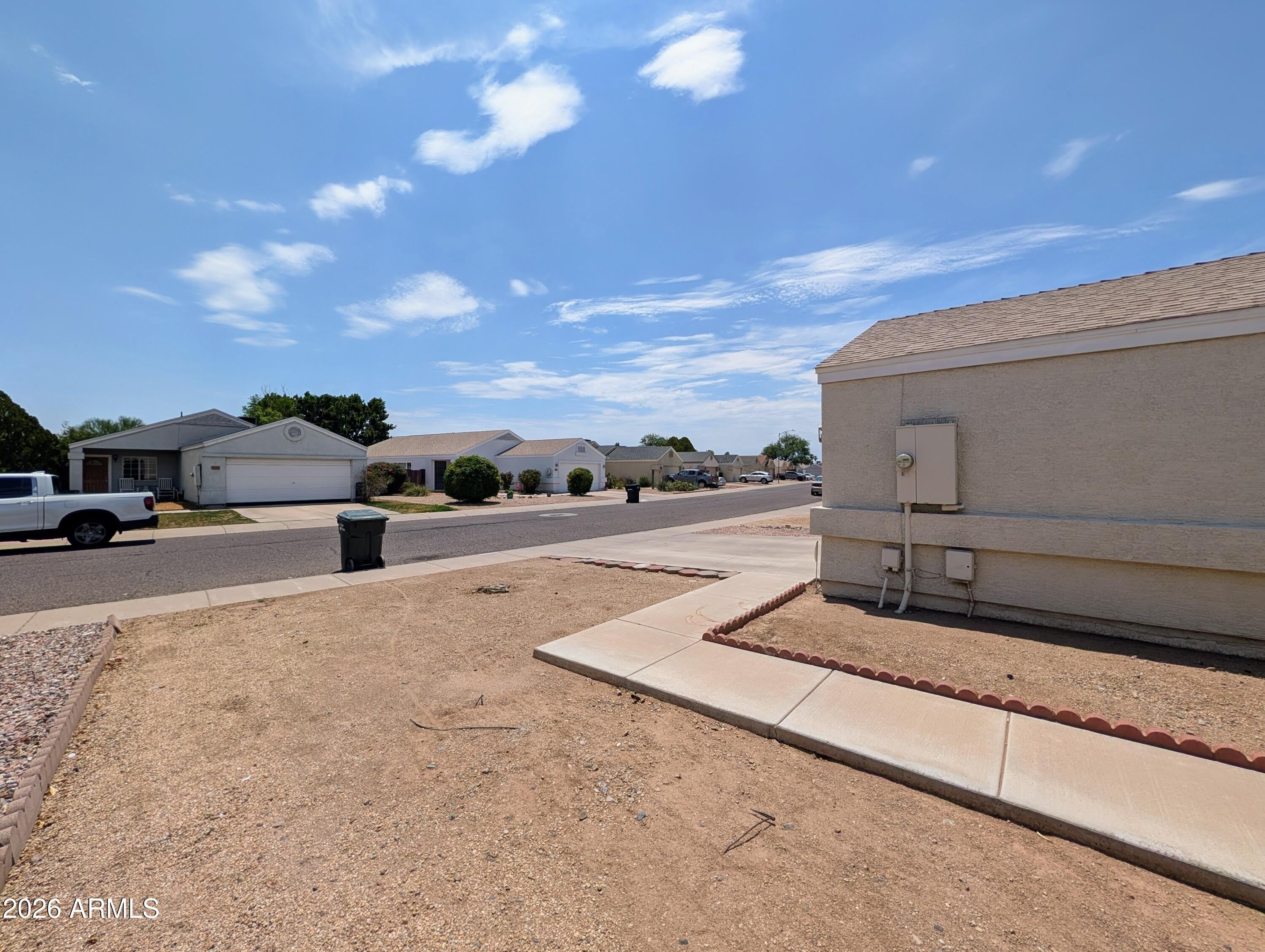 2824 W ANGELA Drive – photo 5