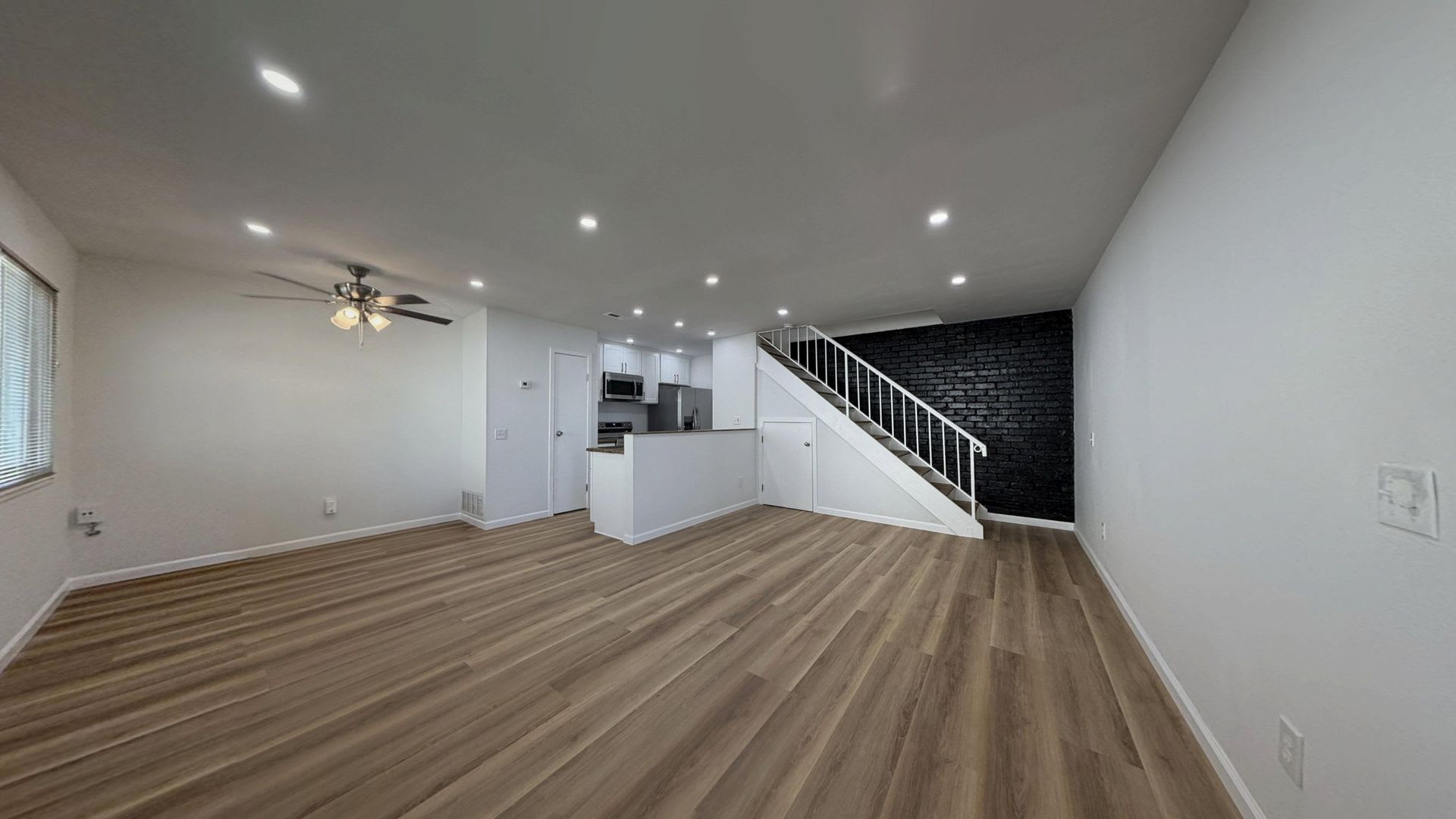 3532 Rainbow Ln – photo 1